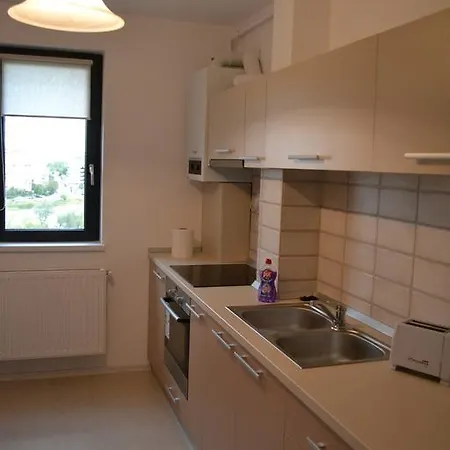 Park Lake Apartment *